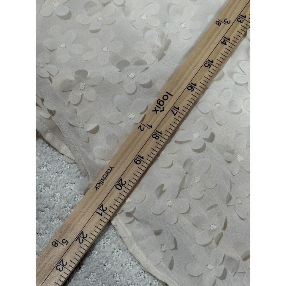 Adrianna Papell 3D White Floral Blouse Medium Cottagecore Fairy Festival Fall - Picture 8 of 8